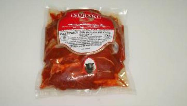 Carne de oaie de la Suraki