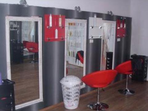Aparatura si mobilier salon de infrumusetare Cluj de la Sc Uzzi Building Srl