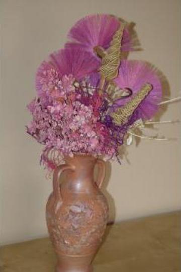Aranjament decorativ roz de la Flower Alliance