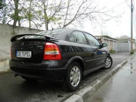 Opel Astra 2002 de la 