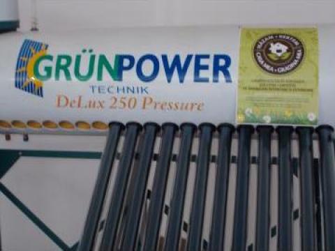 Colector solar cu tuburi vidate Grunpower de la Prestari Servicii Frimidit S.r.l.