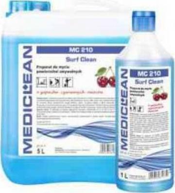 Detergent pentru toate suprafetele solubile MC 210 de la Cleaning Group Europe