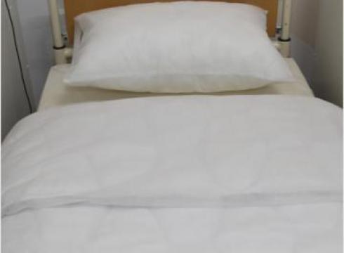 Lenjerie de pat de unica folosinta din polipropilena