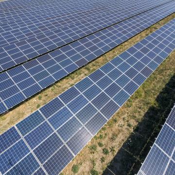 Centrale fotovoltaice si eoliene de la Solar Solutions Group Srl