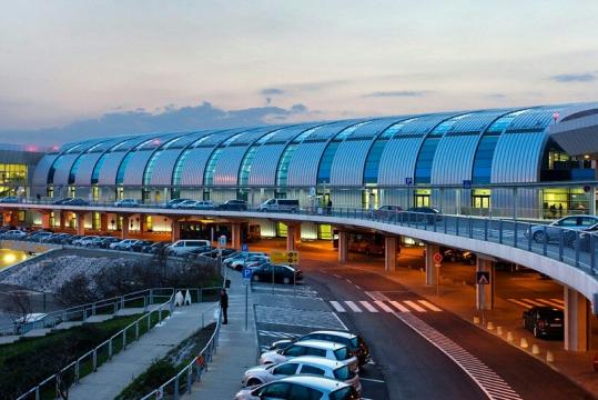 Transferuri auto Timisoara Budapesta aeroport de la Hungaroszept