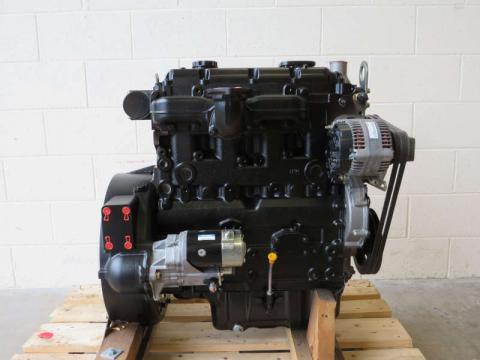 Motor Perkins 1104D-44 (NK) - reconditionat de la Engine Parts Center Srl