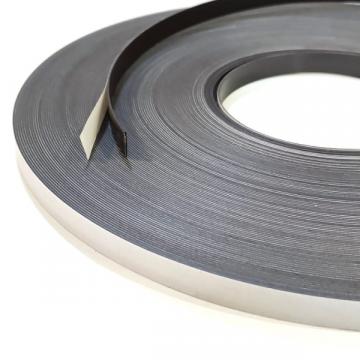Banda magnetica autoadeziva, latime 10 mm, grosime 0,6 mm