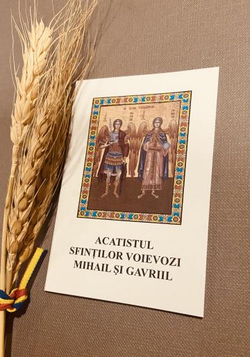 Carte, Acatistul Sfintilor Arhangheli Mihail si Gavril set 5 de la Candela Criscom Srl.