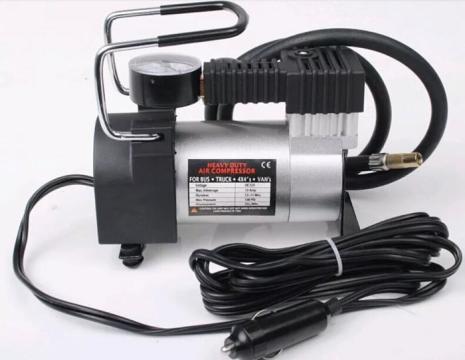 Compresor auto 12V 7 bar 965 kPA, alimentare la mufa auto