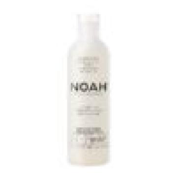 Sampon natural volumizant cu citrice Noah 901 de la Mass Global Company Srl