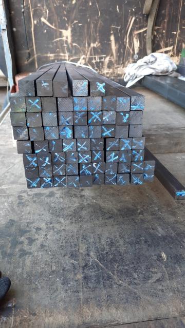 Otel patrat pentru confectii metalice si suporti de la H Metal Srl