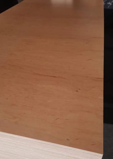 Placaj mesteacan melaminat transparent 9mm 1250x2500mm de la URBANIX SRL