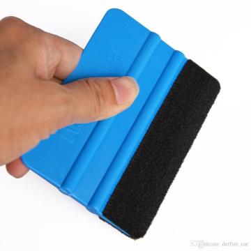 Racleta cu velur pentru aplicare folie autocolant de la Auto Care Store Srl