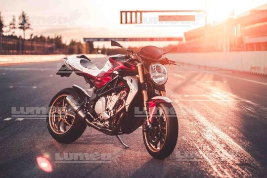 Imagine comestibila tort din Zahar Motocicleta in apus