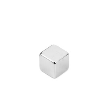 Magnet neodim cub 7 mm de la Magneo Smart
