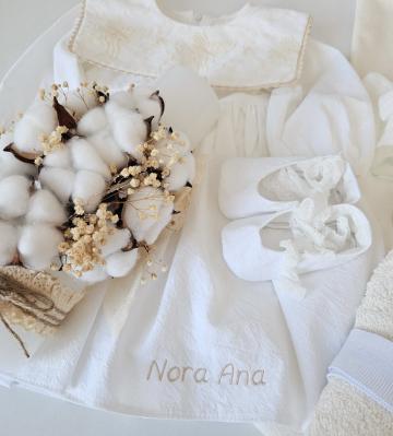 Rochita botez din panza topita Catinca de la Julies Boutique Srl