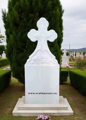Cruce marmura 014 de la Casa Funerara Eva Srl