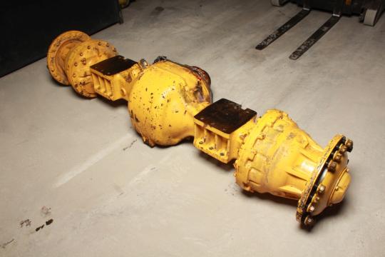 Punte fata Volvo L120 E (ZF AV-230) de la PFP Auto Srl