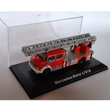 Macheta Pompieri Mercedes Benz L1519, 1:72 de la Hobbyplanet Romania