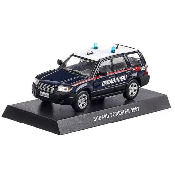 Macheta auto Magazin Subaru Forester Carabinieri scara 1 43